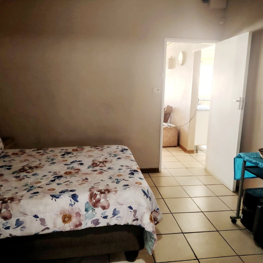 5 Bedroom Property for Sale in Buffalo Flats Eastern Cape